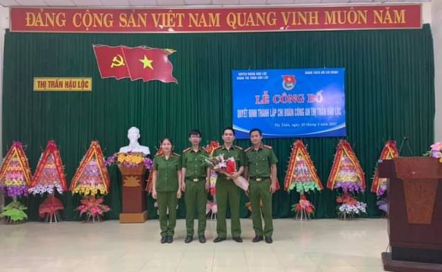 Công bố Quyết định thành lập chi đoàn công an thị trấn Hậu Lộc